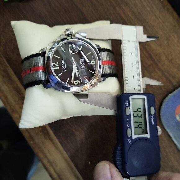 Rotary Elite watch - Picture 9 of 10